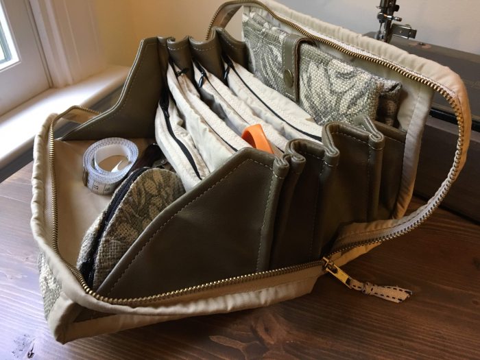 Pattern Review - Bionic Gear Bag for Organizing - theprojectlady.com
